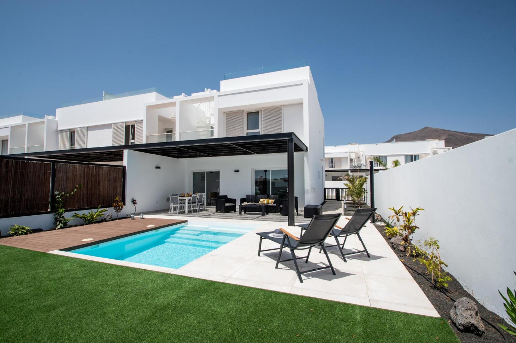 Serena Villa 38 - Heated Pool, Sea Views, Ac, High Speed Internet Playa Blanca  Kültér fotó