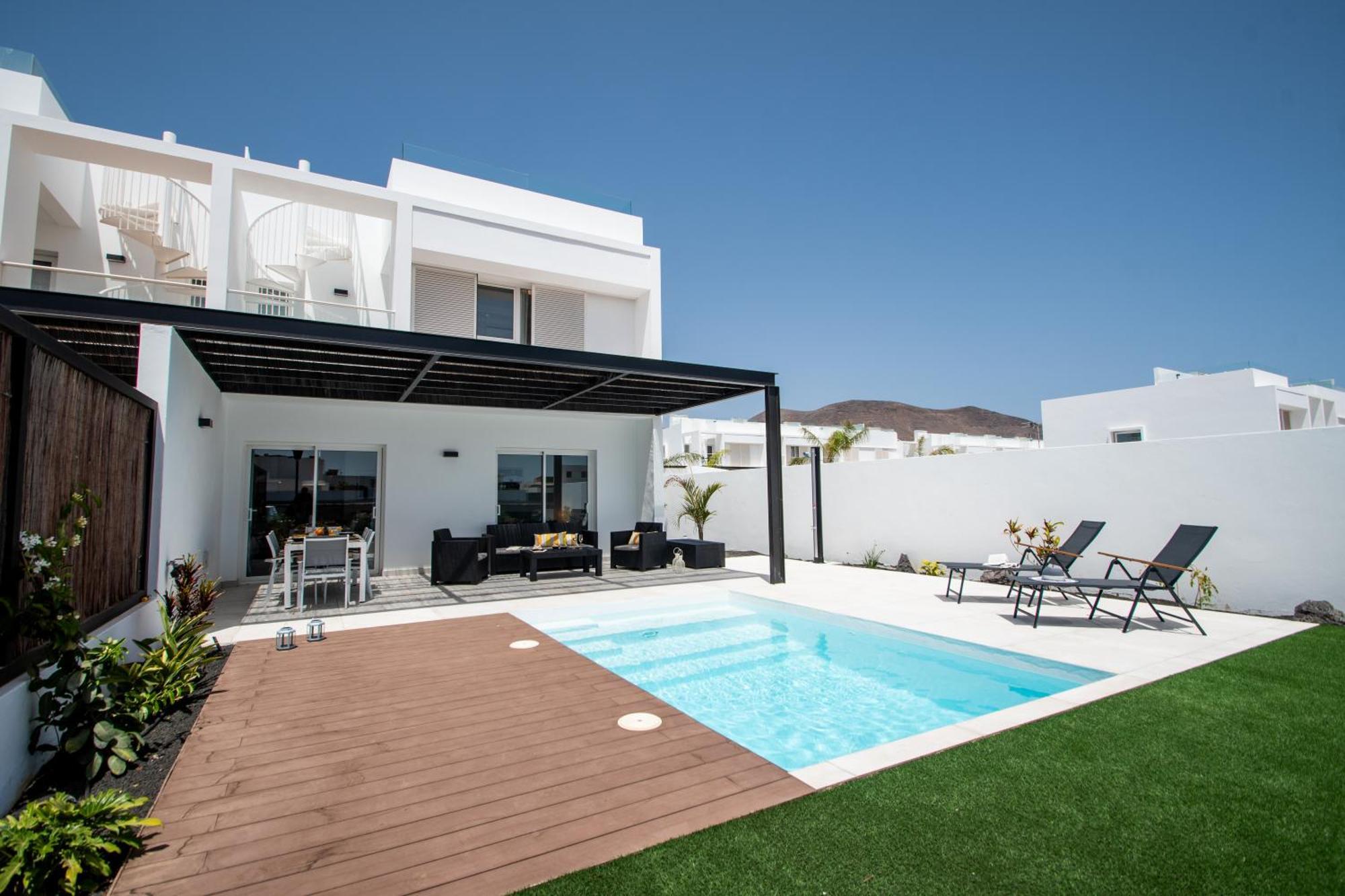 Serena Villa 38 - Heated Pool, Sea Views, Ac, High Speed Internet Playa Blanca  Kültér fotó